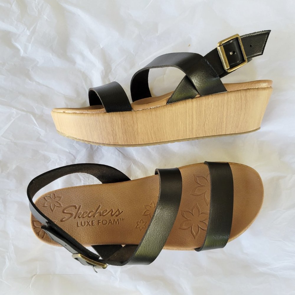 New SKETCHERS Luxe Foam Black Wedge Sandals Shoes 8